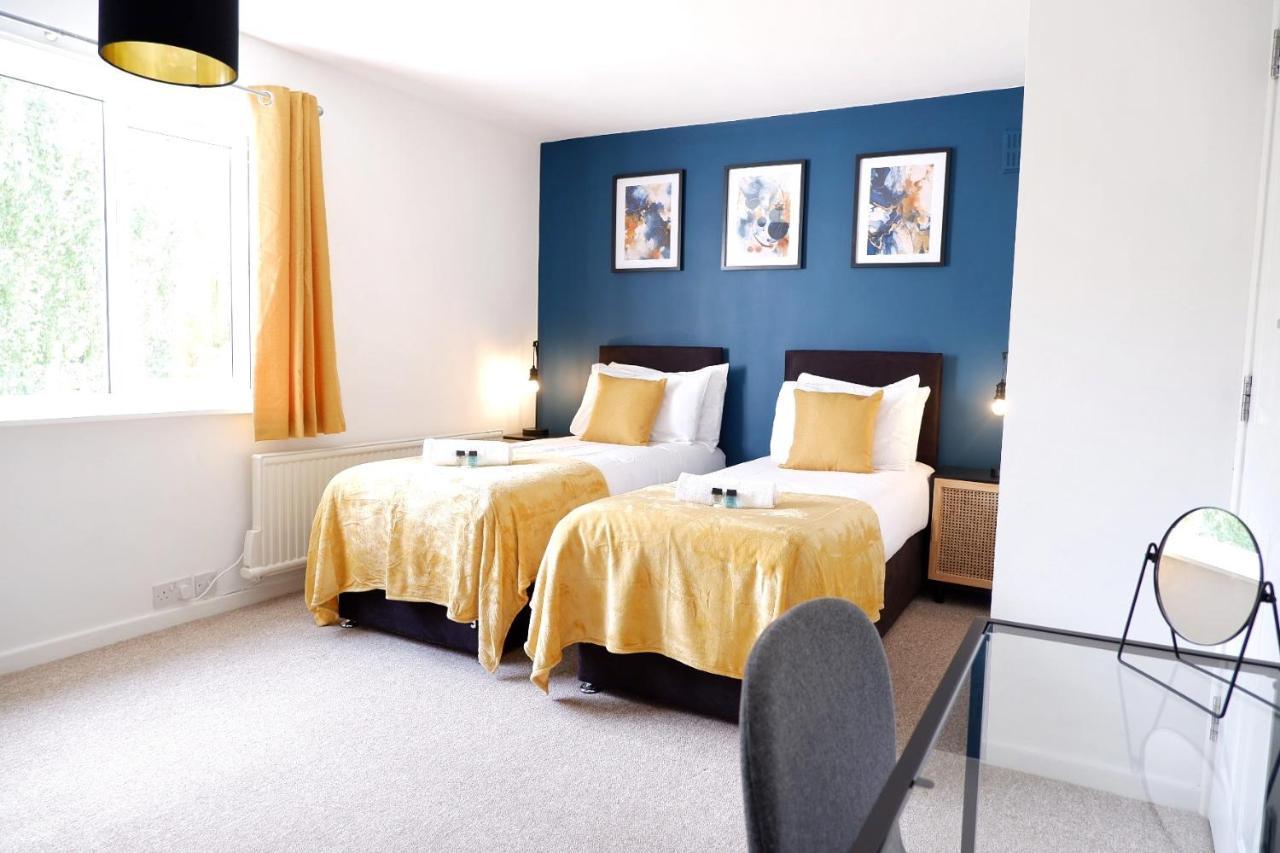 Comfortable And Cozy 4-Bedroom House Near The Hospital CBG Exterior foto